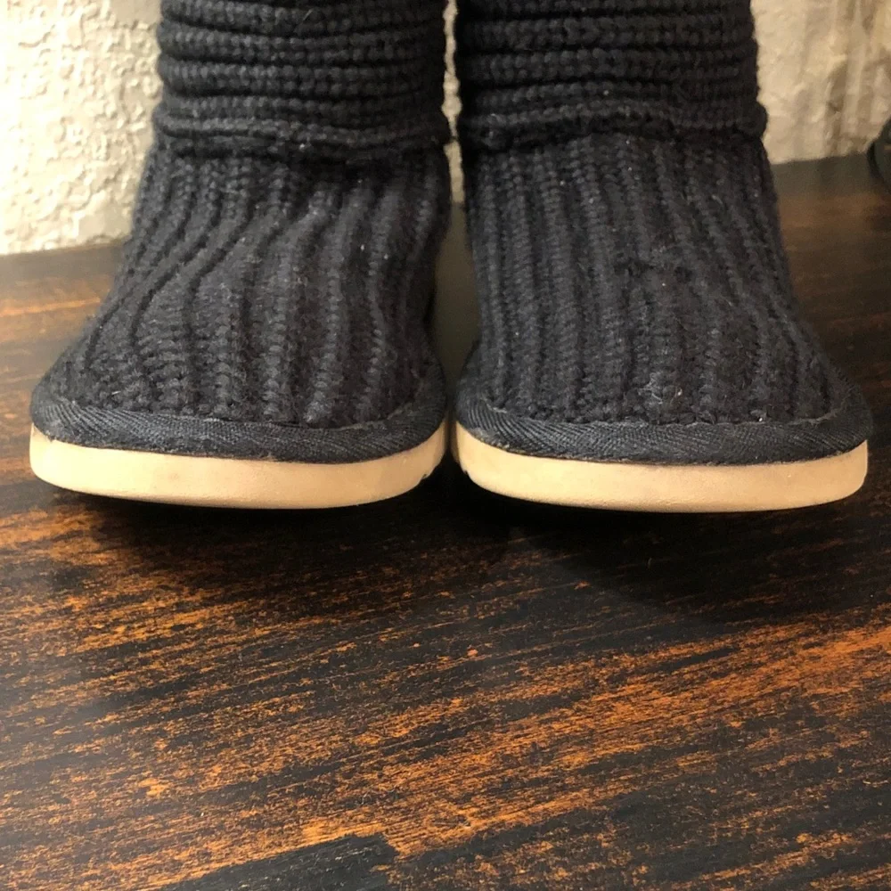 UGG Black Knit Boots 6 *Read description* - Picture 5 of 9